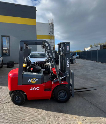 Jac CPQD 18 H Газ-бензиновый погрузчик 